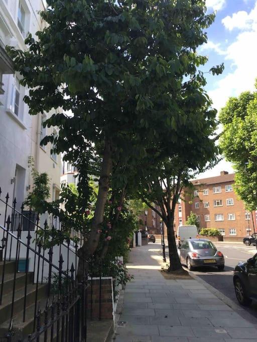 Newly Refurbished 2-Bedroom Flat In Notting Hill Londen Buitenkant foto