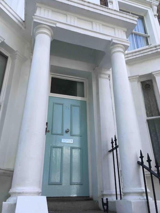 Newly Refurbished 2-Bedroom Flat In Notting Hill Londen Buitenkant foto